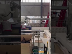 Atelier de production de pièces de rechange pour camions