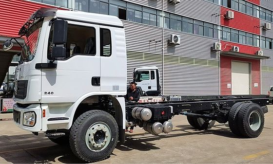 Shacman L3000 Chassis de camion de chargement léger 4X2 Petit camion de 3-5 tonnes