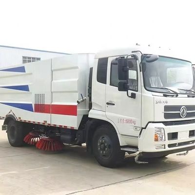 Vélo de nettoyage routier de 210 chevaux, petit camion de nettoyage de rue Euro 2 4x2