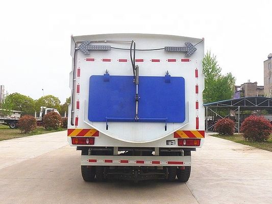 Vélo de nettoyage routier de 210 chevaux, petit camion de nettoyage de rue Euro 2 4x2
