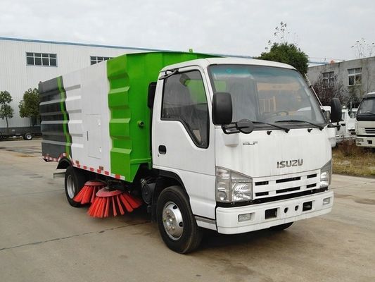 ISUZU camions à usage spécial 3cbm camion de balayage de route mini machine à nettoyer la rue