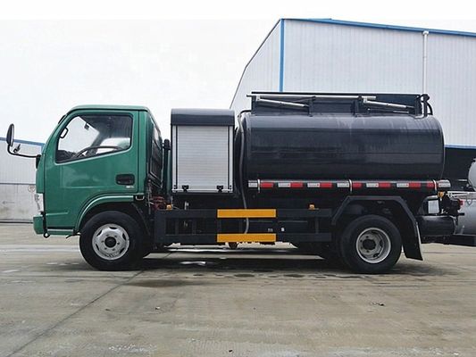Chine DONGFENG 5cbm Camion-citerne de carburant Petit camion de stockage de pétrole 4X2