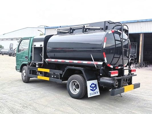 Chine DONGFENG 5cbm Camion-citerne de carburant Petit camion de stockage de pétrole 4X2