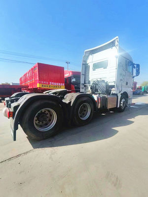 Nouveau et d'occasion Sitrak Tracteur Camion Tête remorque Camion 4X2 6X4 Euro 6 Transport minier
