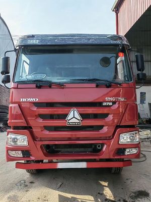 Sinotruk HOWO camion de décharge 6X4 en stock 380hp 25 CBM camion de décharge 40 tonnes avec le prix d'usine
