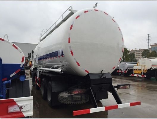 Shacman M3000 Ciment en vrac camion-citerne pour le transport 10 vitesse 6 × 4