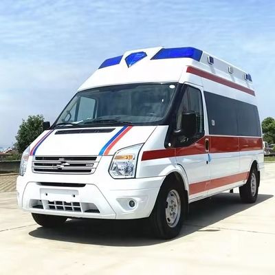 4x2 Urgences médicales de soins intensifs Ambulance voiture hôpital Ambulance EURO 5