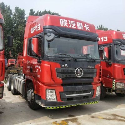 Shaanxi Shacman Truck lourd tête de tracteur Truck 6X4 4X2 Volant gauche avec moteur WEICHAI