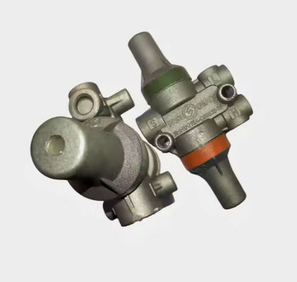 Pièces détachées originales pour camions Shacman Boîte de vitesses régulateur de filtre à air A-C03002 A-4740 Pièces de transmission