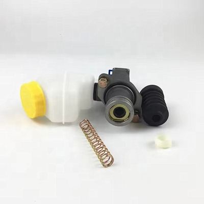 Les pièces détachées Shacman X3000 Clutch Master Cylinder DZ93189230090 Et assemblage du réservoir