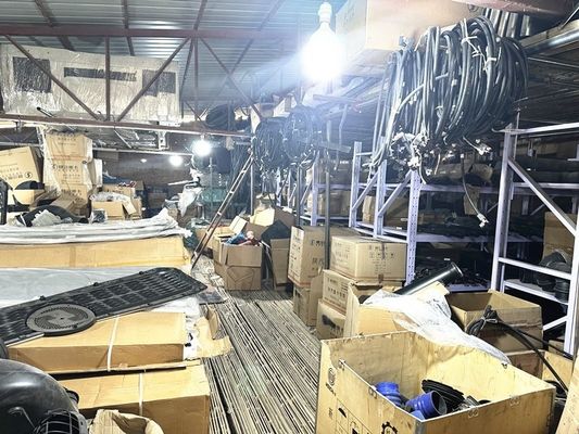 Shaanxi Shacman Delong Truck X3000 Pièces détachées Rétroviseur à remplacer/réparer