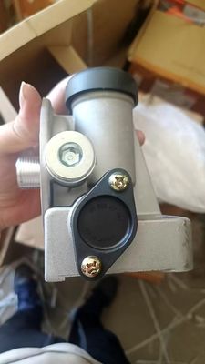 2012-2024 Année FAW Pièces de rechange de camions lourds 1105020-87V/A Assemblage de filtre à carburant avec original et prix