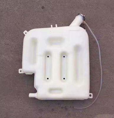 DZ9114530260 Réservoir d'expansion d'eau pour camions Shacman Pièces de moteur Weichai