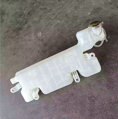 Pièces détachées pour camions Shacman réservoir d'expansion SZ945000713 pour camions lourds Delong F2000/F3000/X3000